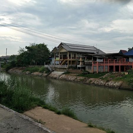 khun pra chote Homestay&Guesthouse Ayutthaya Extérieur photo